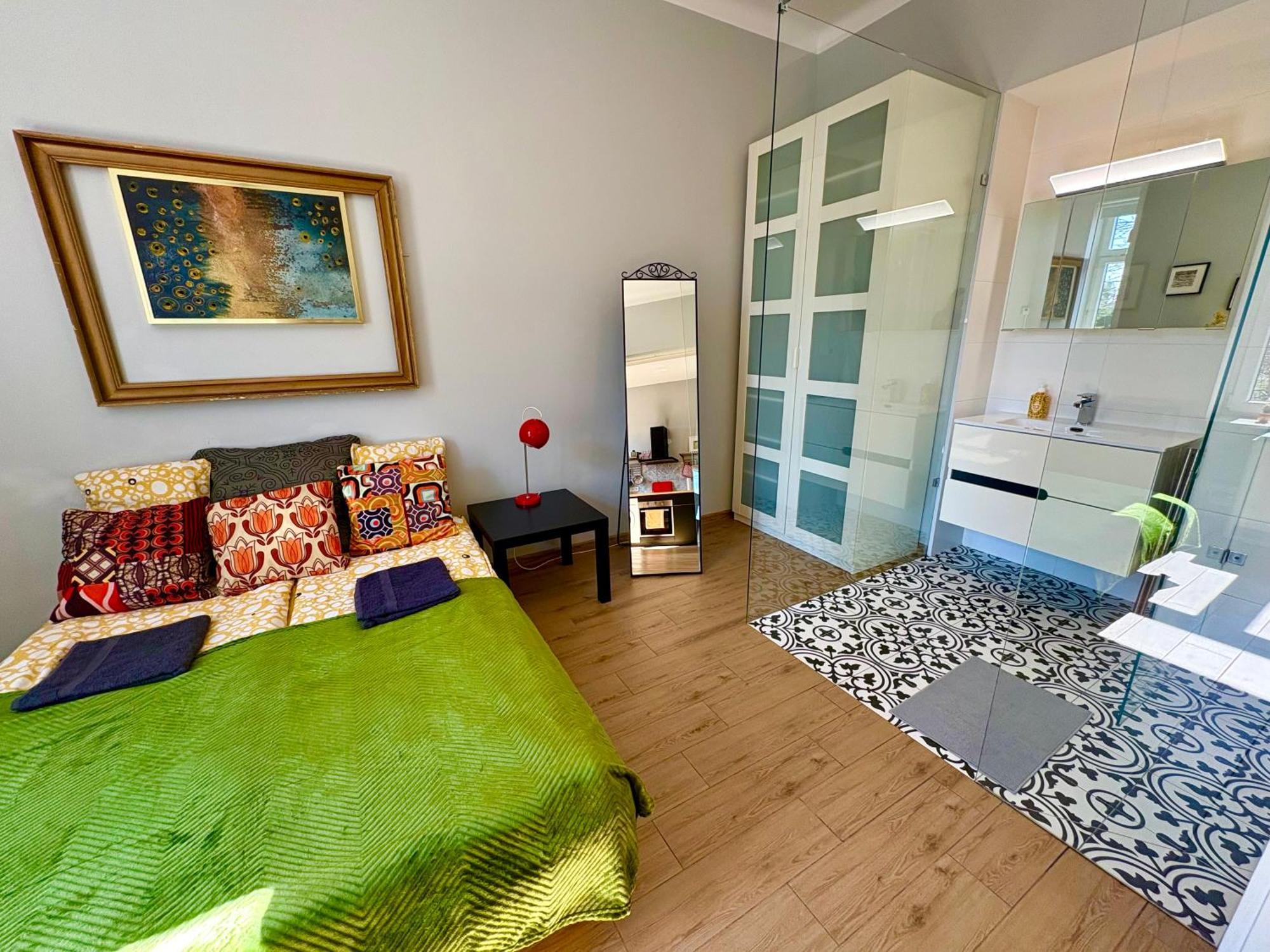 Yoonik Apartments Краков Экстерьер фото